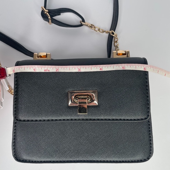 Black and Gold Crossbody Purse With Removable Strap - Picture 7 of 7